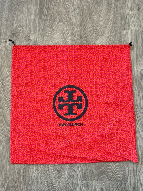 Tory Burch Handbags - Tory Burch dust bag (C58)